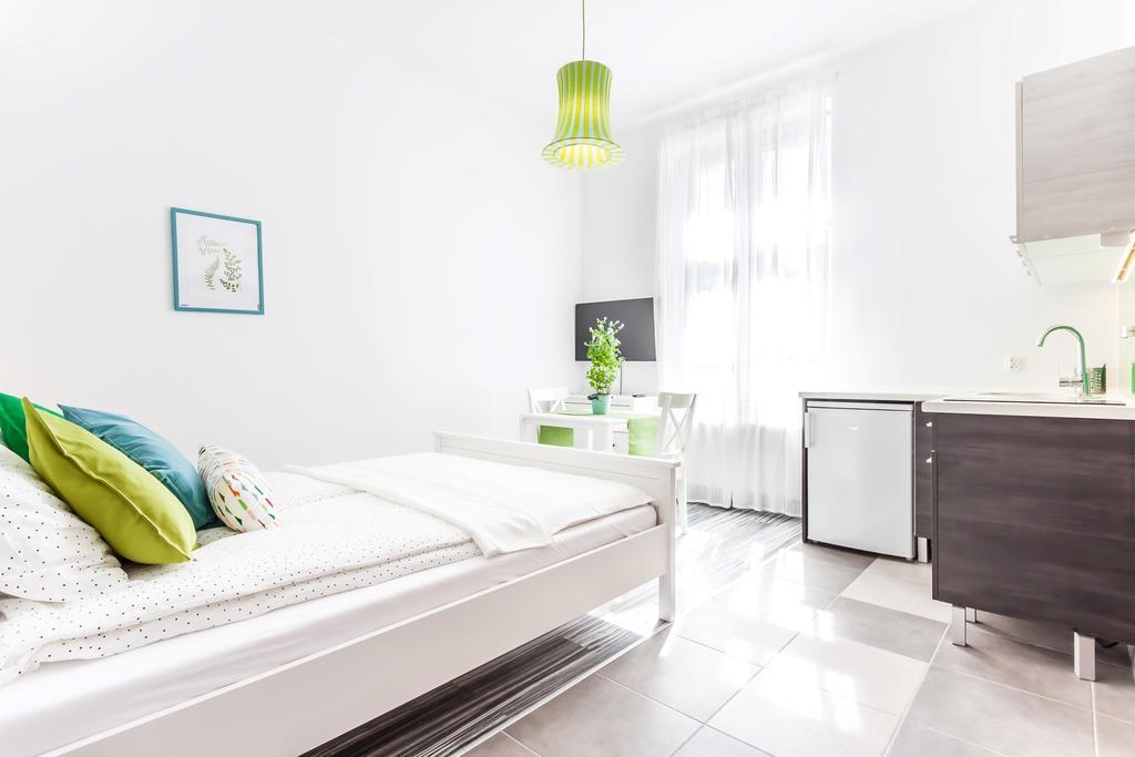 Lupolo Apartments Skwerowa Krakow Luaran gambar