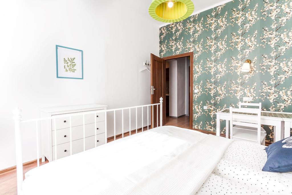 Lupolo Apartments Skwerowa Krakow Luaran gambar